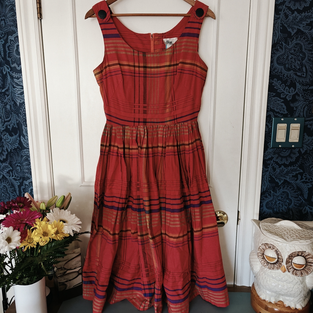 Vintage Red Plaid Dress, Button Accents, full skirt - Cottagecore, Sm-Med Petite